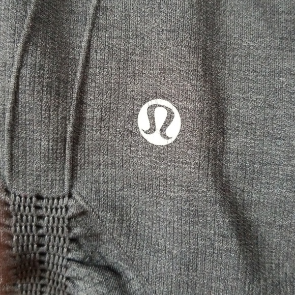 🌟NEW🌟 Lululemon - Picture 3 of 6